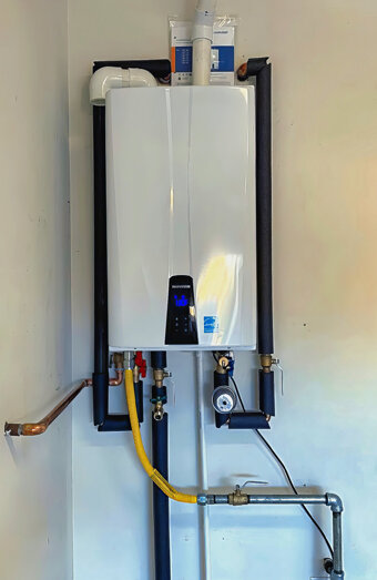 https://maylandshotwater.com.au/uploads/2025/06/instant-hot-water-systems-63860.jpg